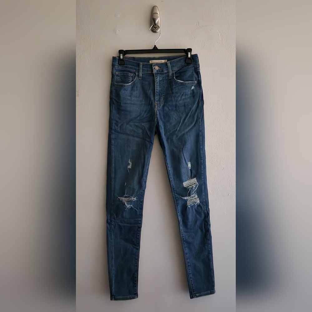 Levi's 720 High Rise Super Skinny Distressed Jeans